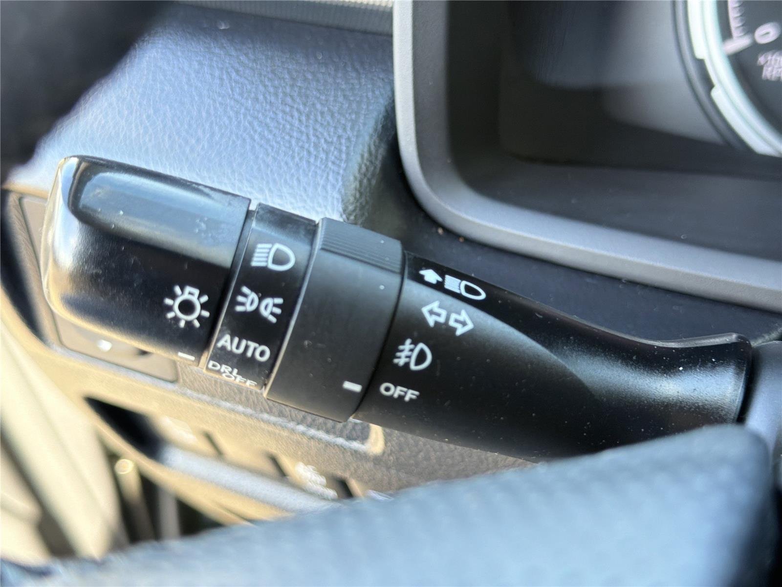 2022 Toyota 4Runner Limited - Photo 15