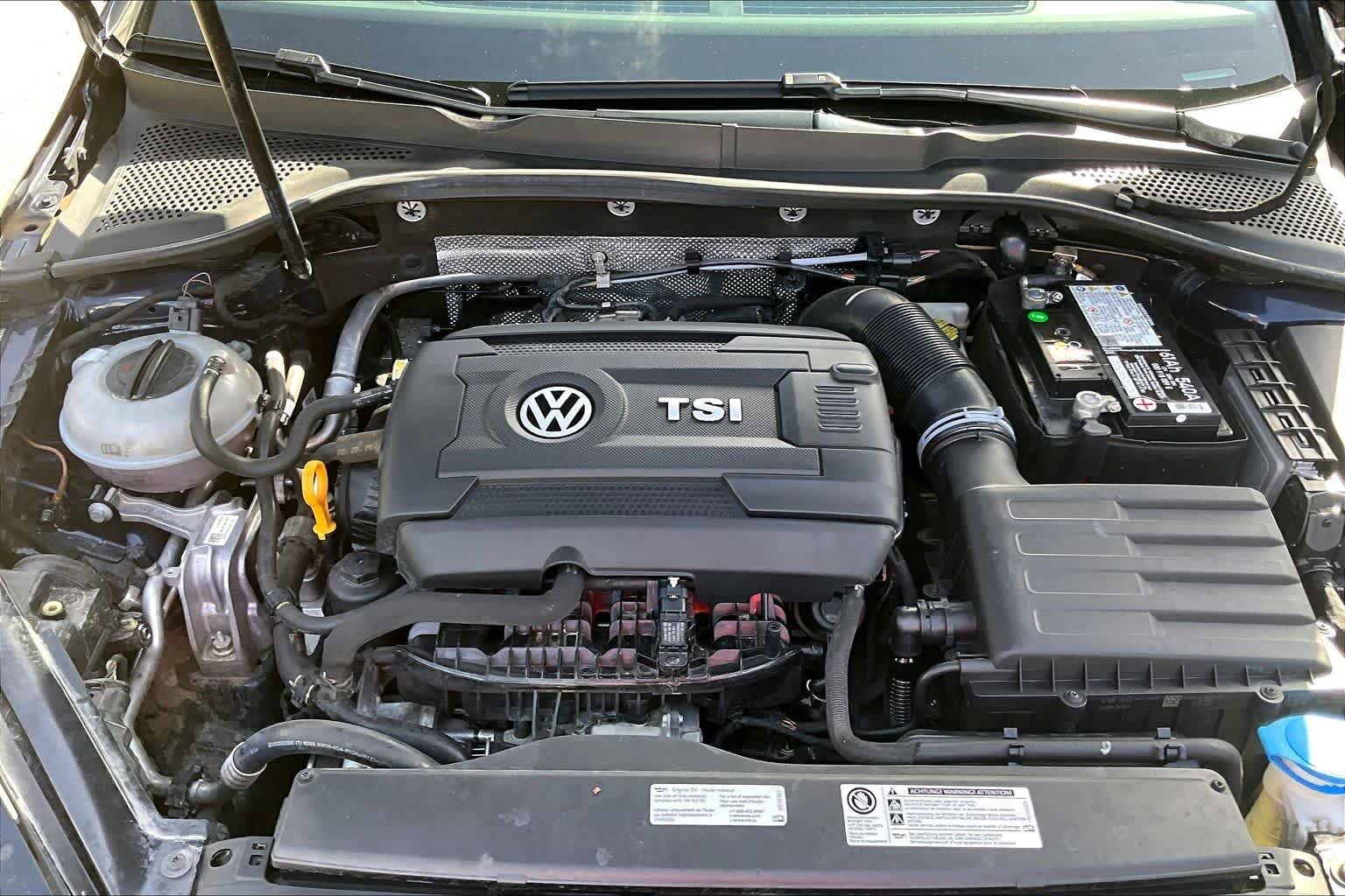 Used 2017 Night Blue Metallic Volkswagen S image 31
