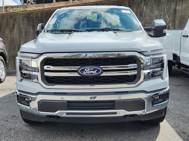 Used 2025 White Ford Lariat image 2