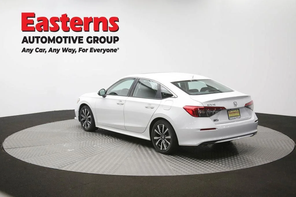 Used 2023 White Honda EX image 66