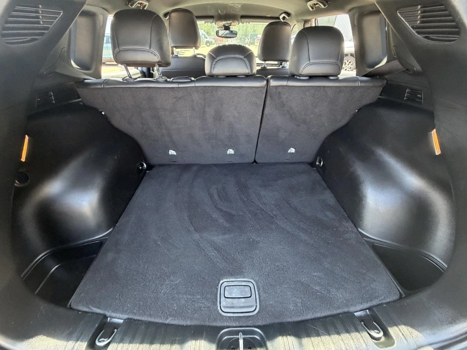 Used 2025 Bright White Clearcoat Jeep Limited image 18