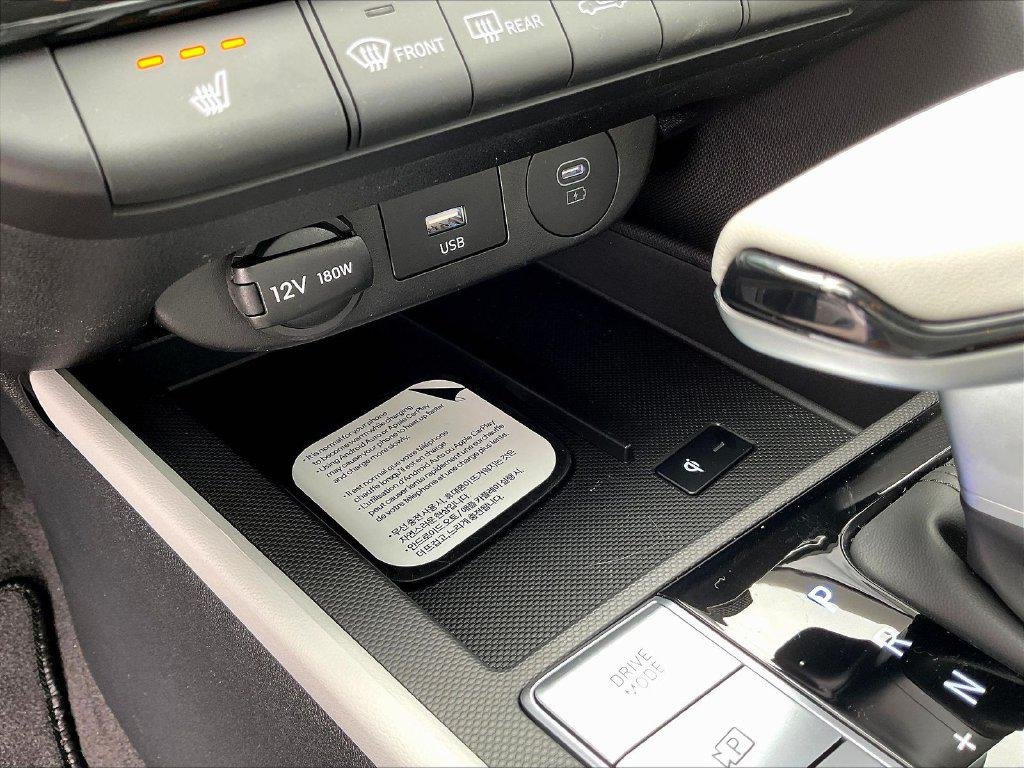 New 2026 Gray Hyundai Limited image 17