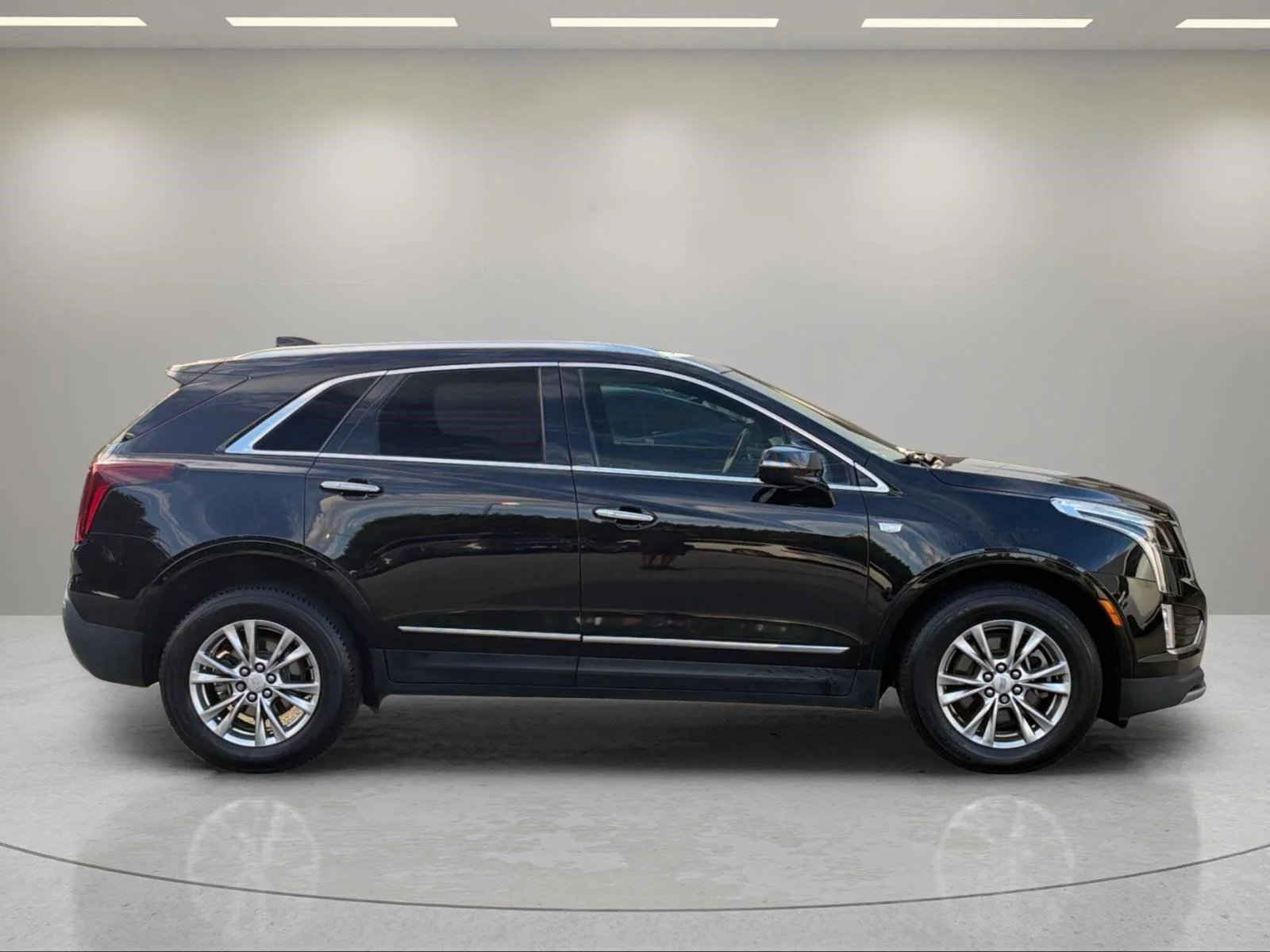 Used 2020 Stellar Black Metallic Cadillac Premium Luxury AWD image 8