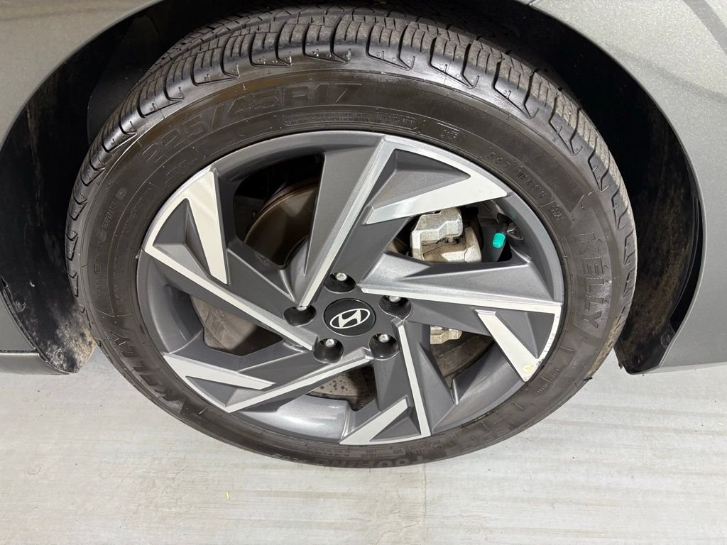 Used 2024 Gray Hyundai Limited image 11