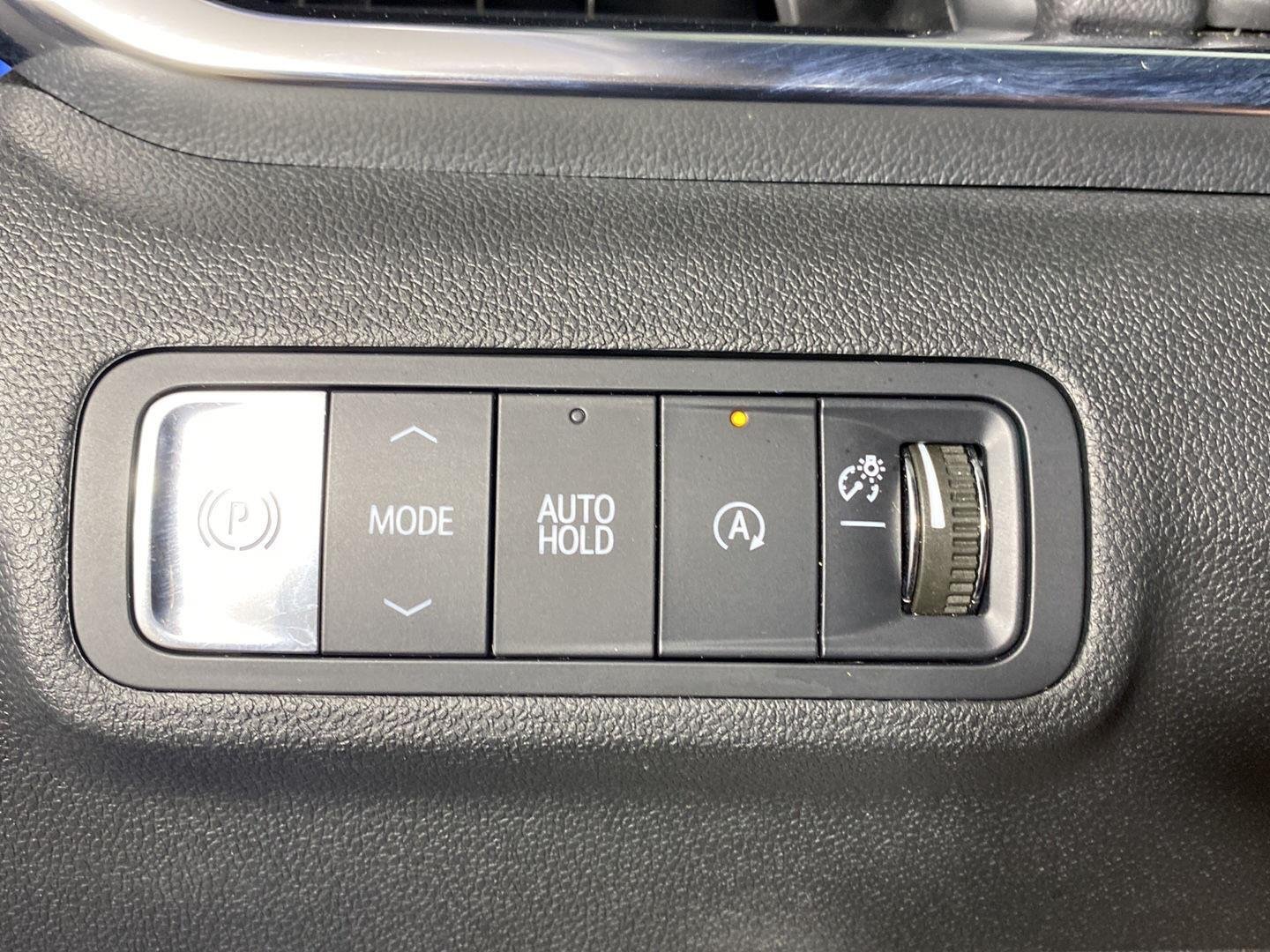Used 2025 Rapids Metallic GMC FWD Elevation image 20