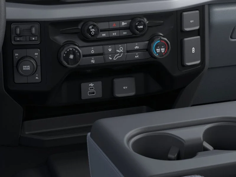 New 2026 Oxford White Ford F-450® XL image 15