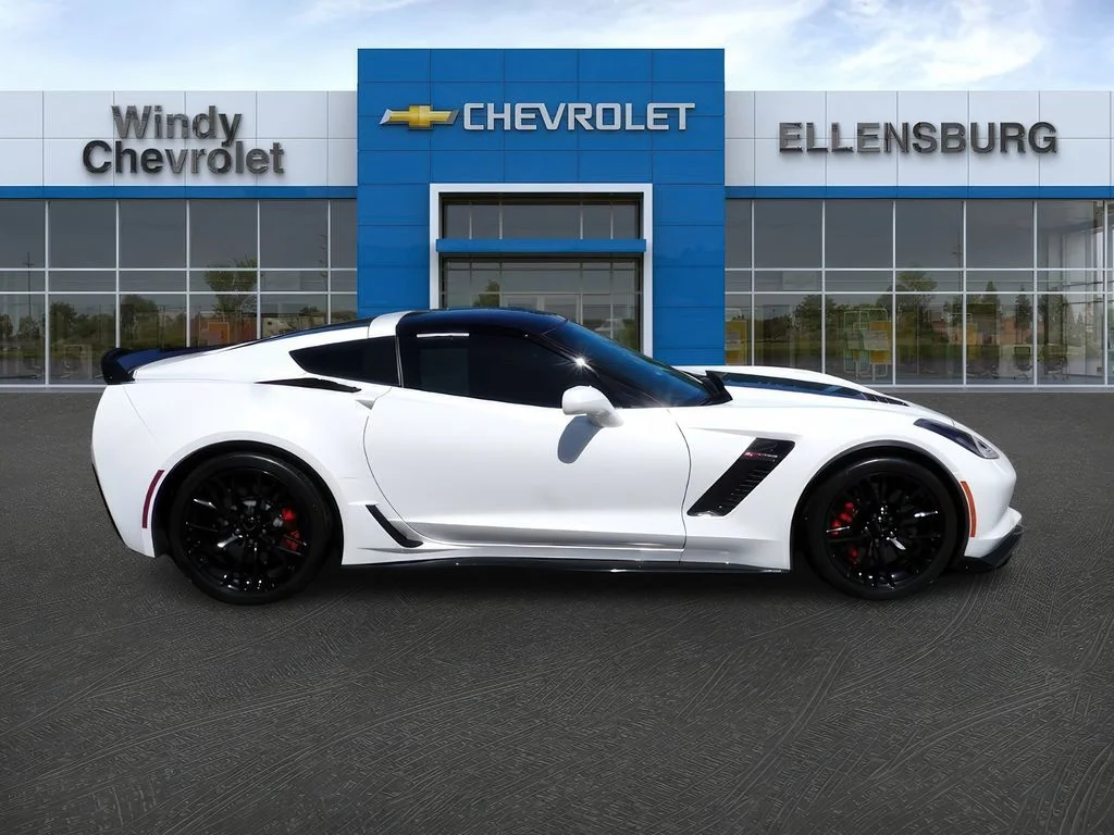 2016 Chevrolet Corvette 2LZ - Photo 8