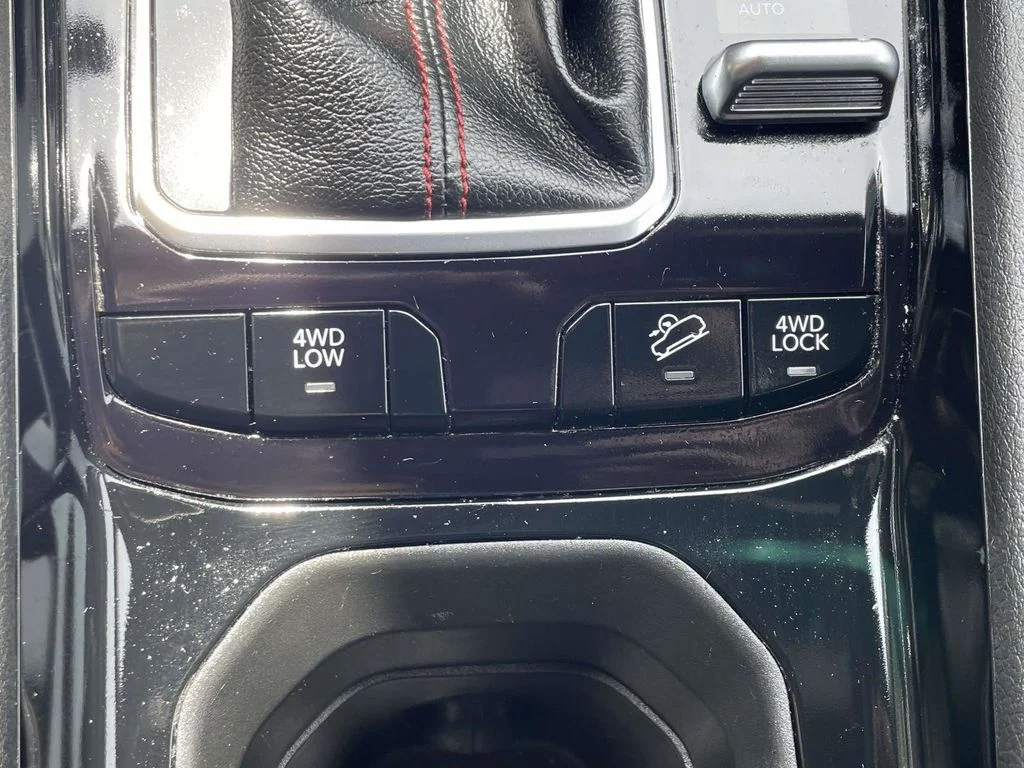 Certified Used 2025 White Jeep Trailhawk image 41