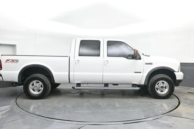 Used 2004 Beige Ford XLT image 14