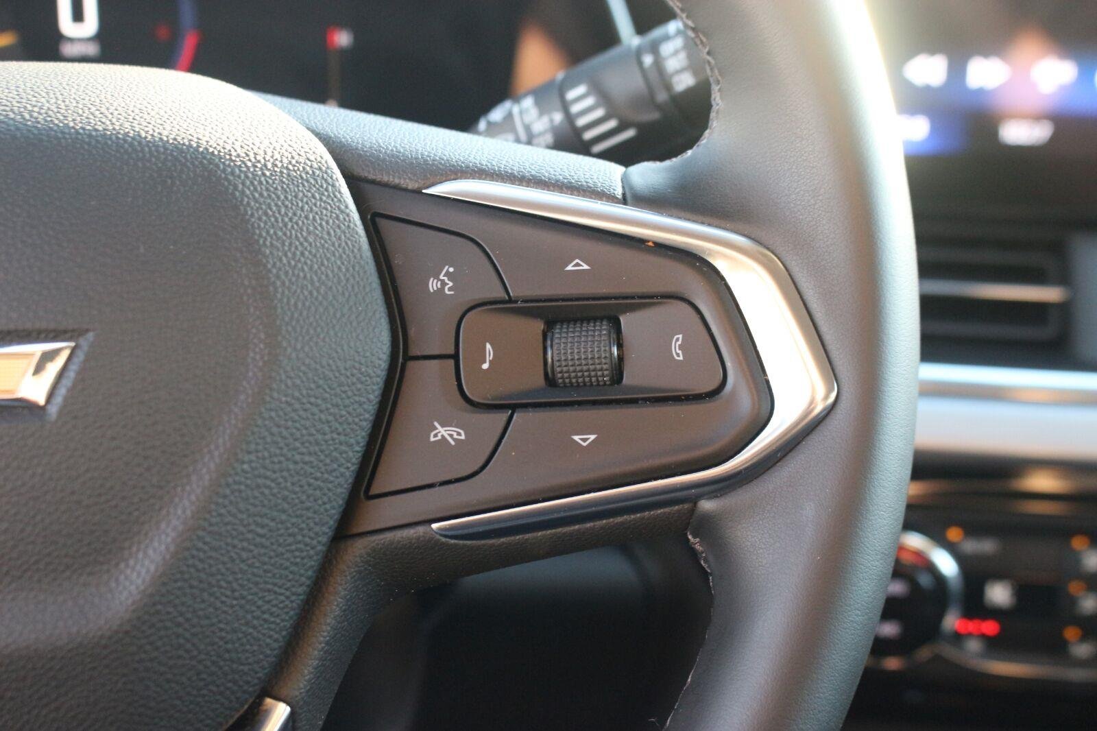 Used 2026 Cypress Gray Chevrolet LT image 20