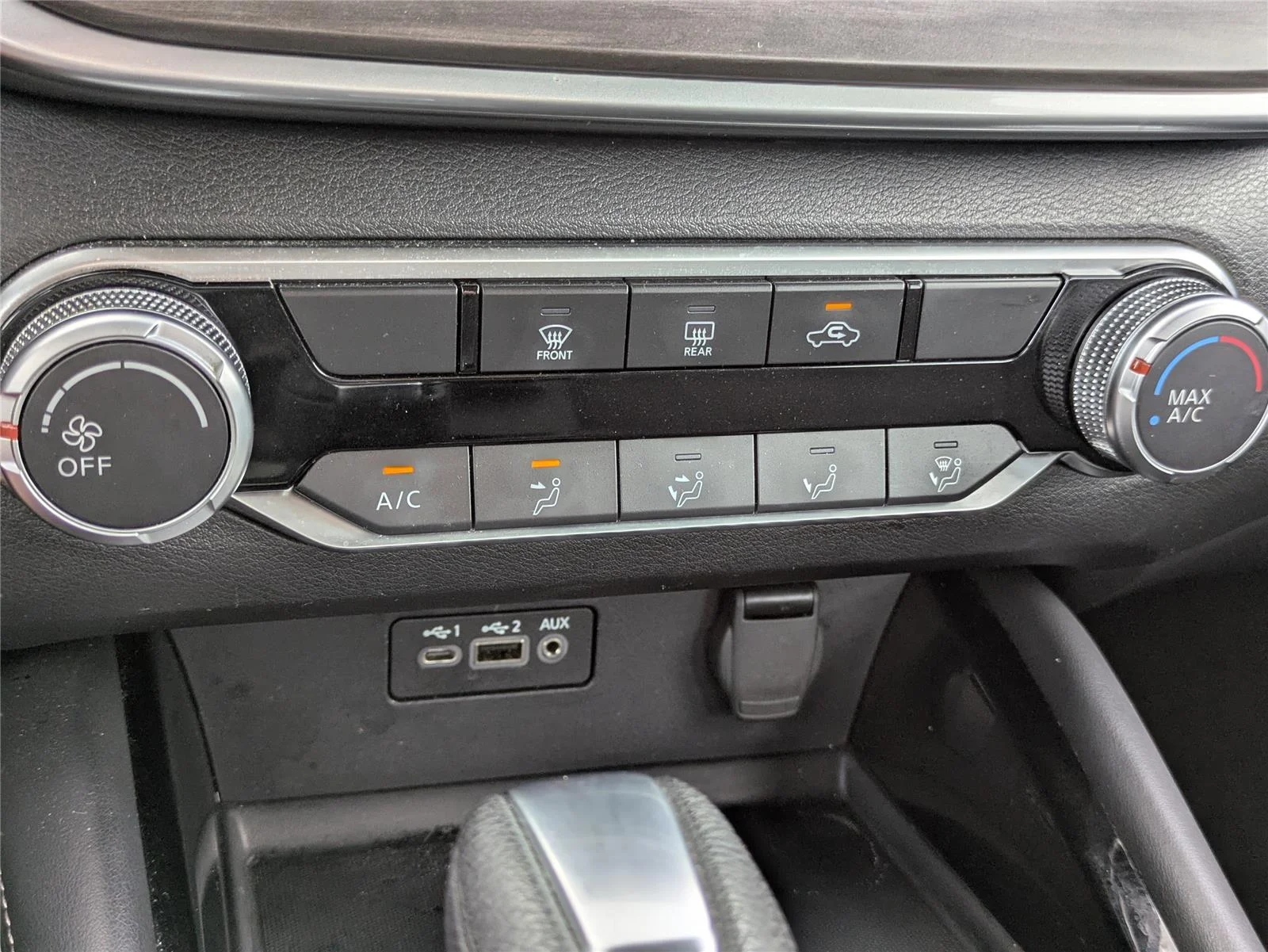 Used 2023 Brilliant Silver Metallic Nissan 2.5 SV image 26