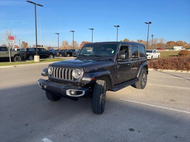 New 2026 Granite Crystal Metallic Clear-Coat Exterior Paint Jeep Sahara image 4