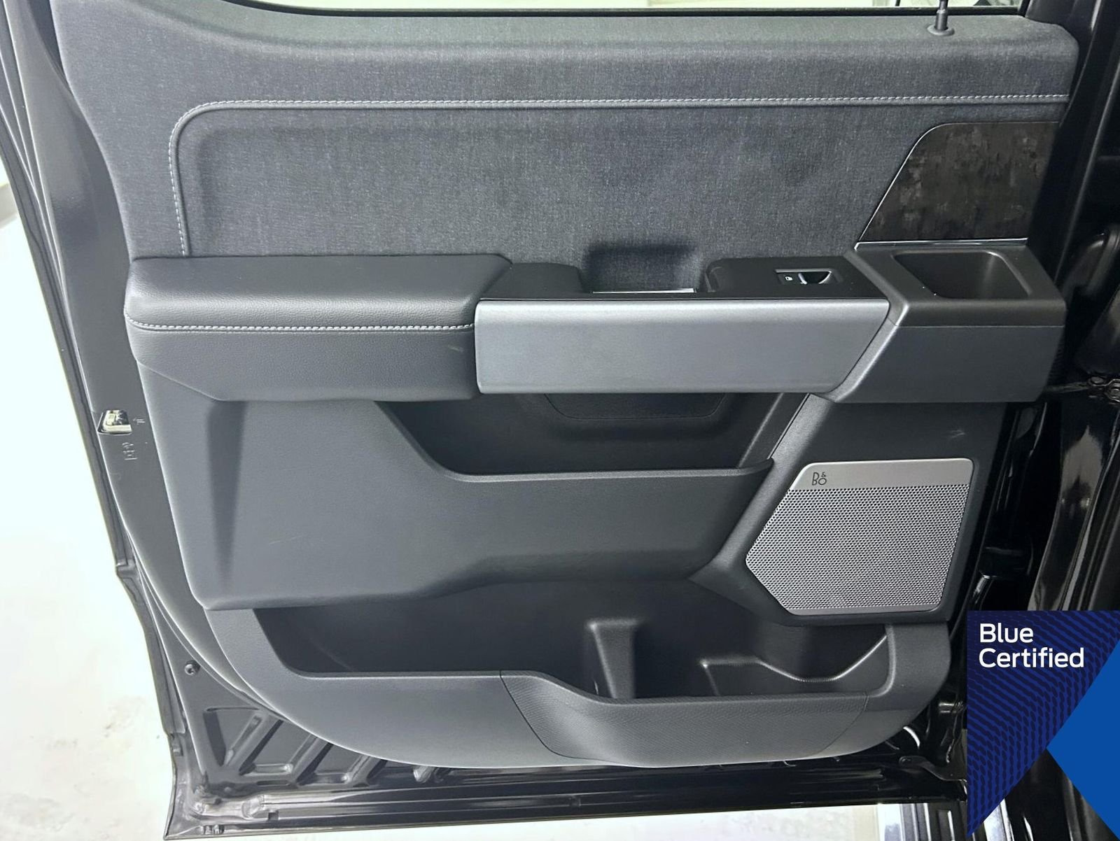 Certified Used 2023 Agate Black Metallic Ford Lariat image 20