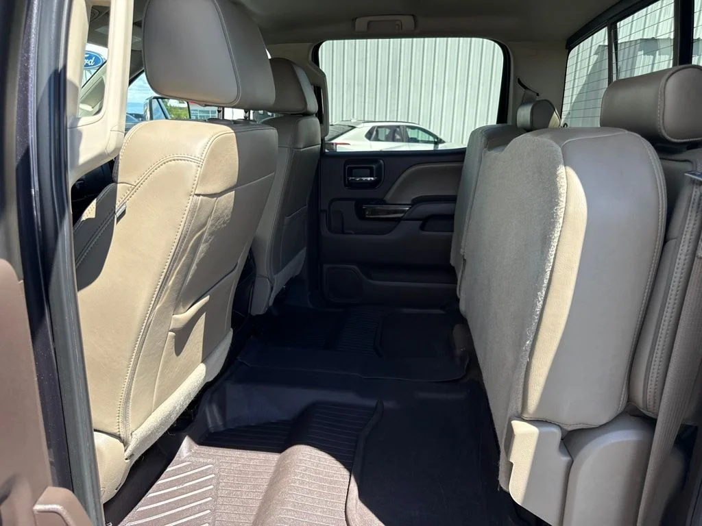 Used 2016 Iridium Metallic GMC Denali image 10