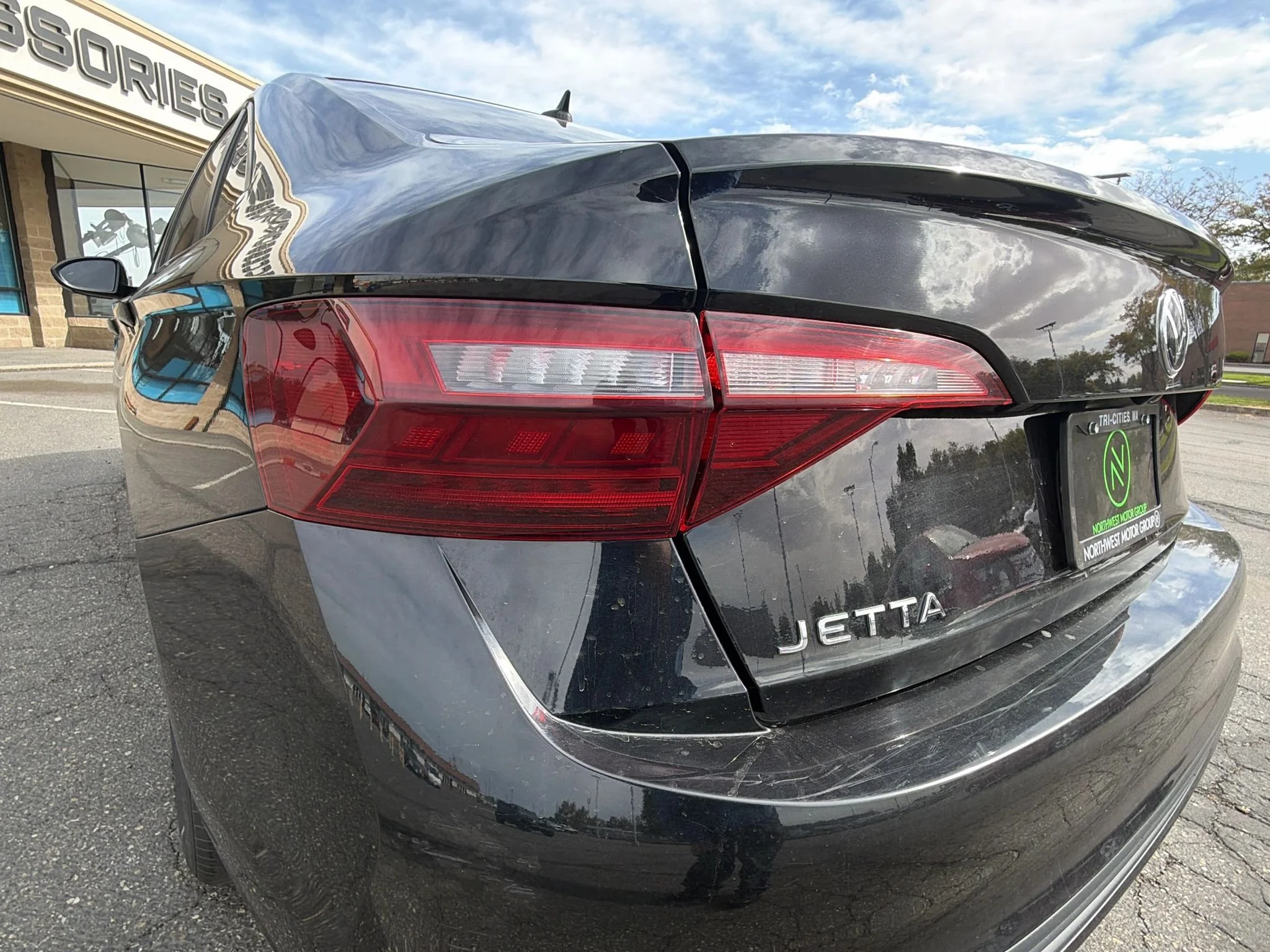 2024 Volkswagen Jetta S - Photo 13