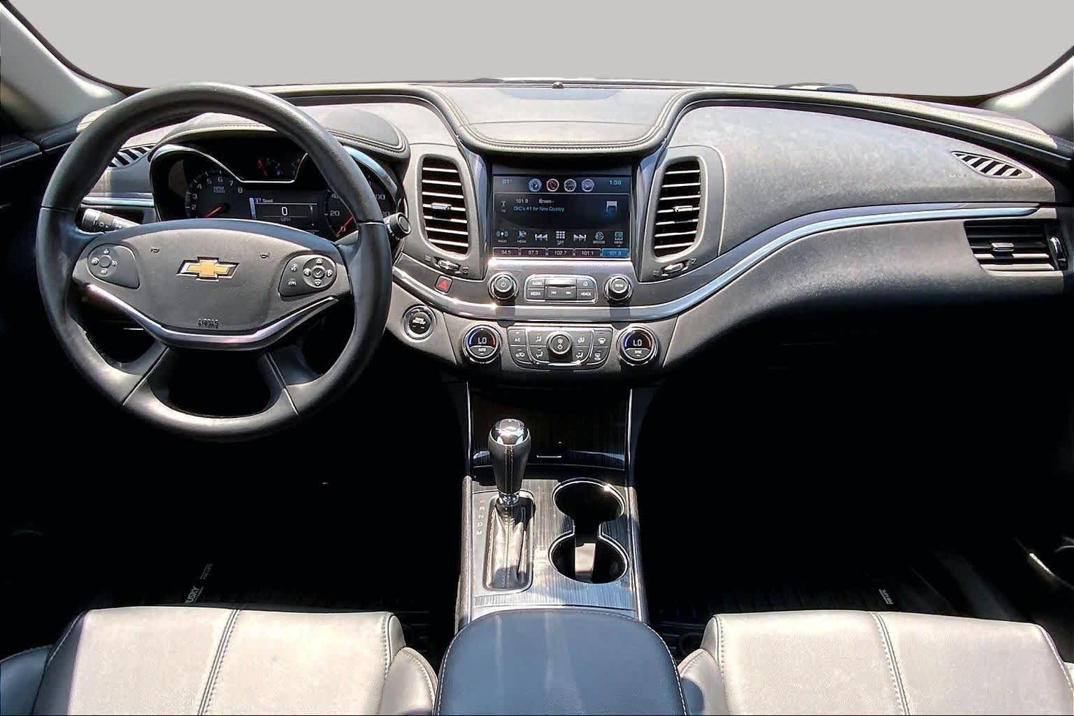 Used 2020 Silver Ice Metallic Chevrolet LT image 16