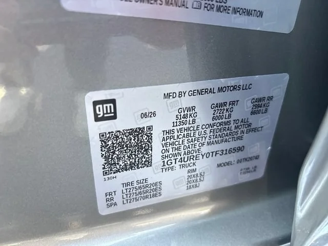 New 2026 Sterling Metallic GMC Denali image 32