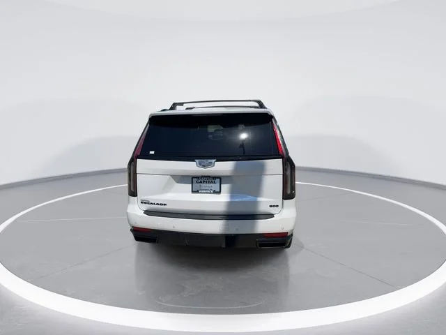 Used 2023 White Cadillac Sport Platinum image 6