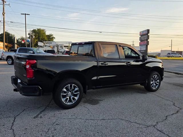 Used 2025 Black Chevrolet RST image 15