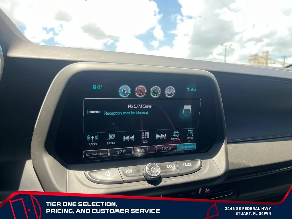 Used 2018 SUMMIT WHITE Chevrolet 1SS image 23
