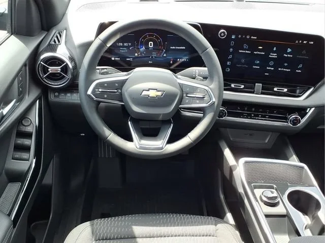 New 2027 Mosaic Black Metallic Chevrolet LT image 4