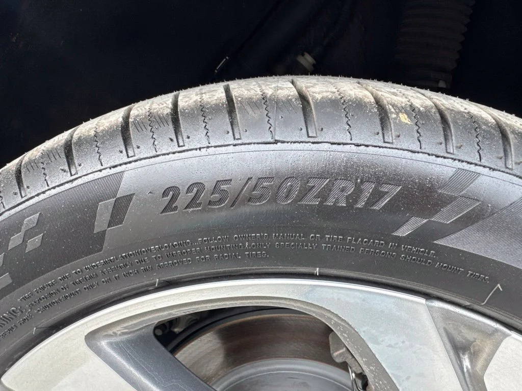 Used 2019  Honda EX image 31