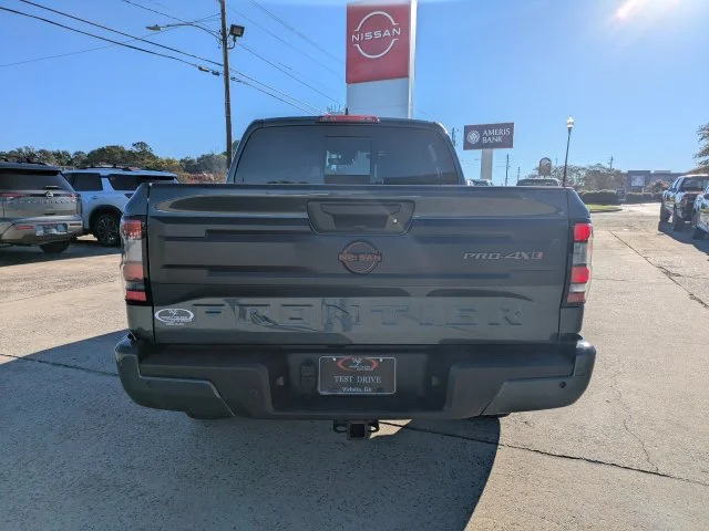 New 2027 White Nissan PRO-4X image 5