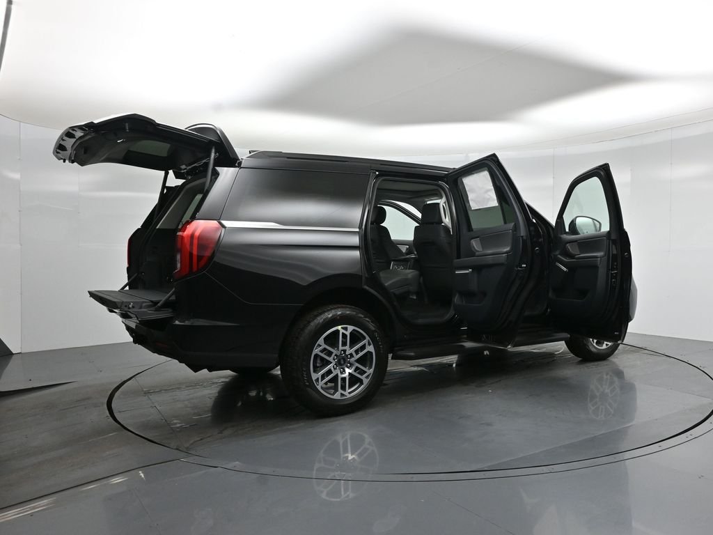 New 2026 Agate Black Metallic Ford Active image 5