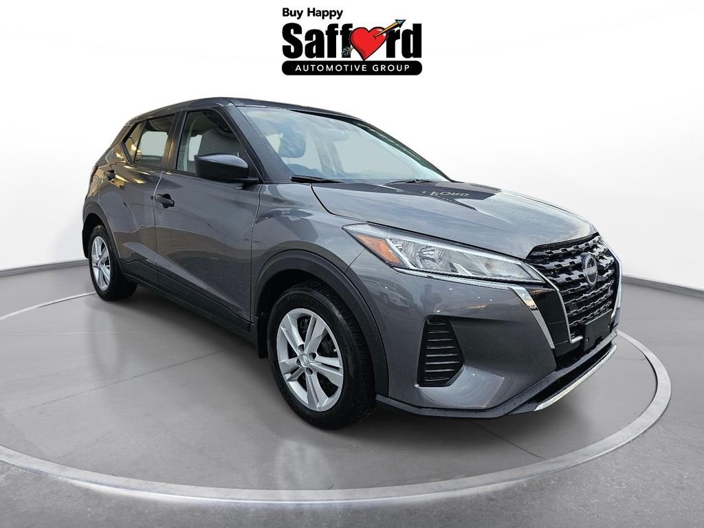 2024 Nissan Kicks S