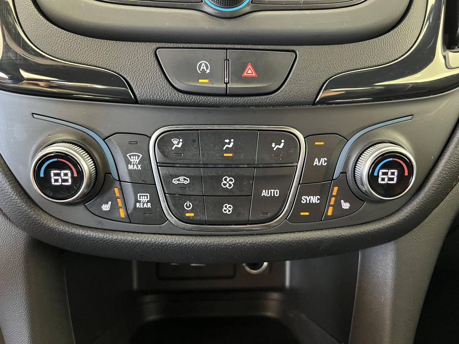 Used 2022 Iron Gray Metallic Chevrolet RS image 15