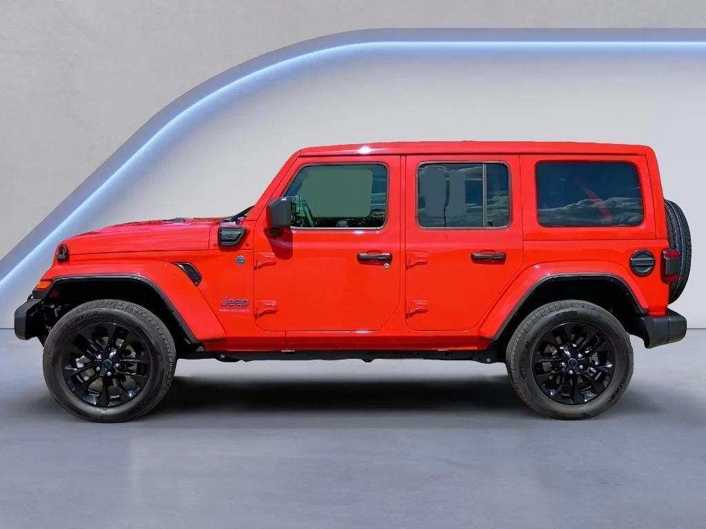 Used 2025 Firecracker Red Clearcoat Jeep Sahara image 2