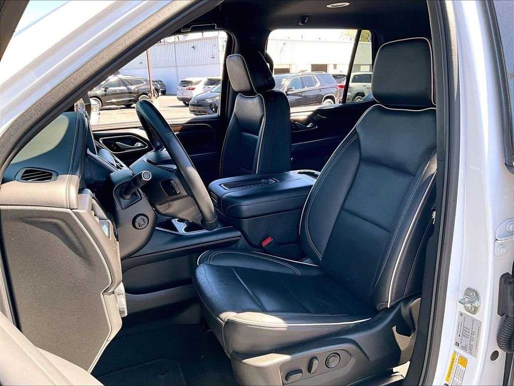 Used 2024 Summit White Chevrolet Premier image 10