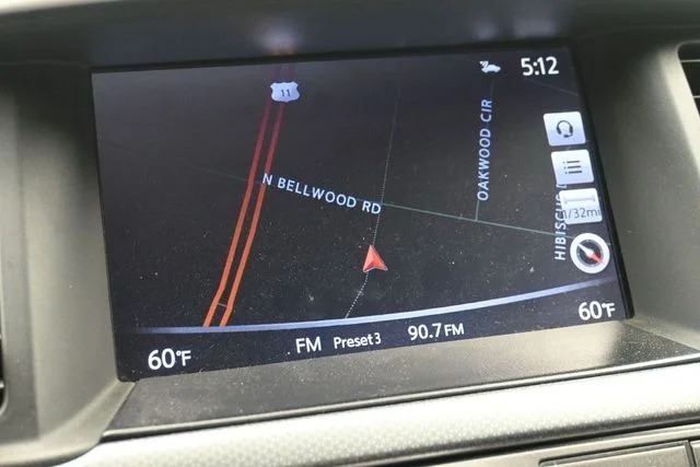 Used 2019 Gun Metallic Nissan SL image 18