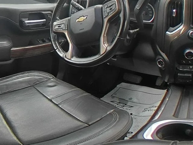 Used 2023 Black Chevrolet High Country image 38