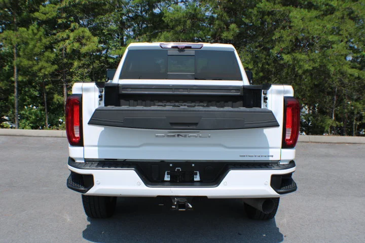 Certified Used 2021 SUMMIT WHITE GMC Denali image 19