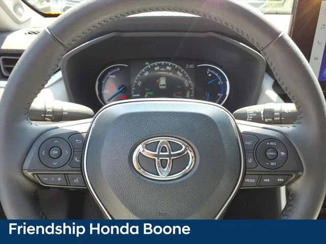 Used 2024 Gray Toyota XLE Premium image 21