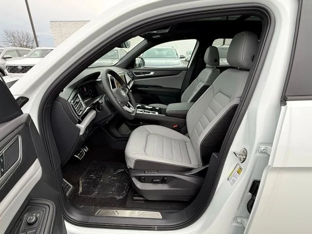 New 2026 White Volkswagen 2.0T SEL R-Line Black image 8