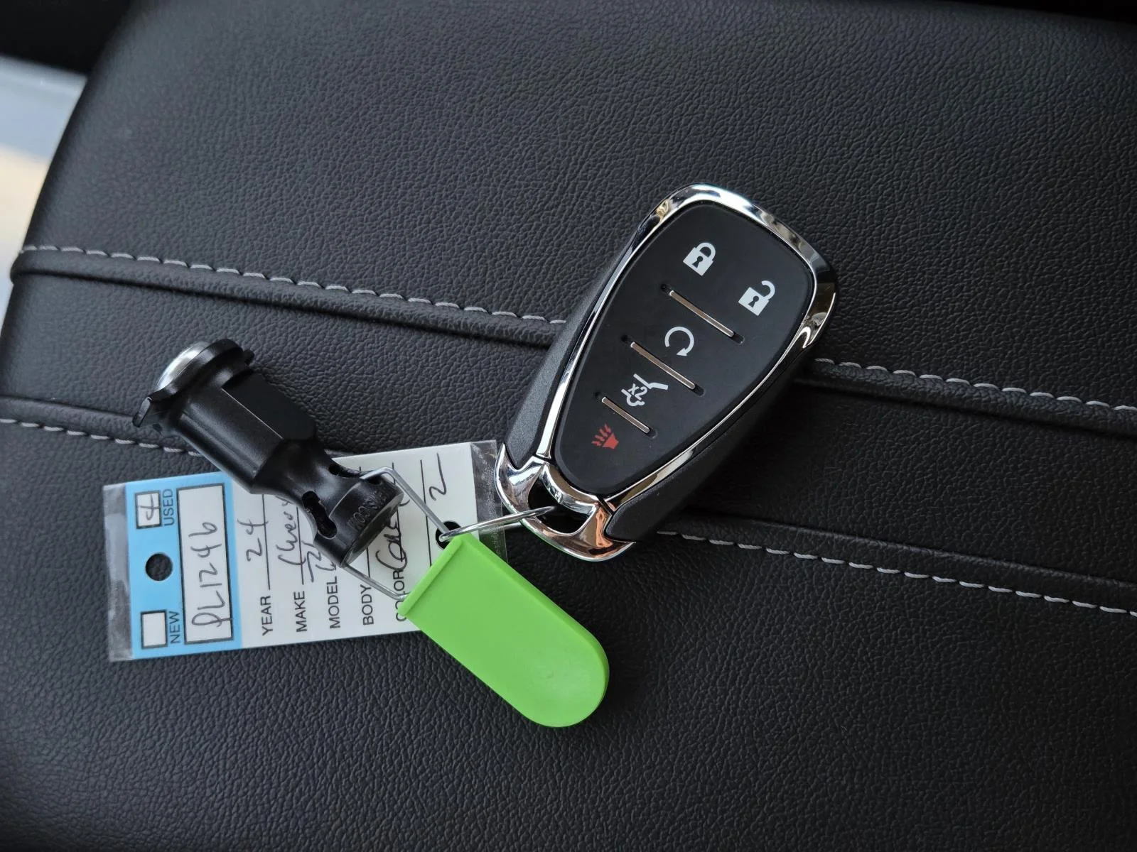 Used 2024 Sterling Gray Metallic Chevrolet LT image 39