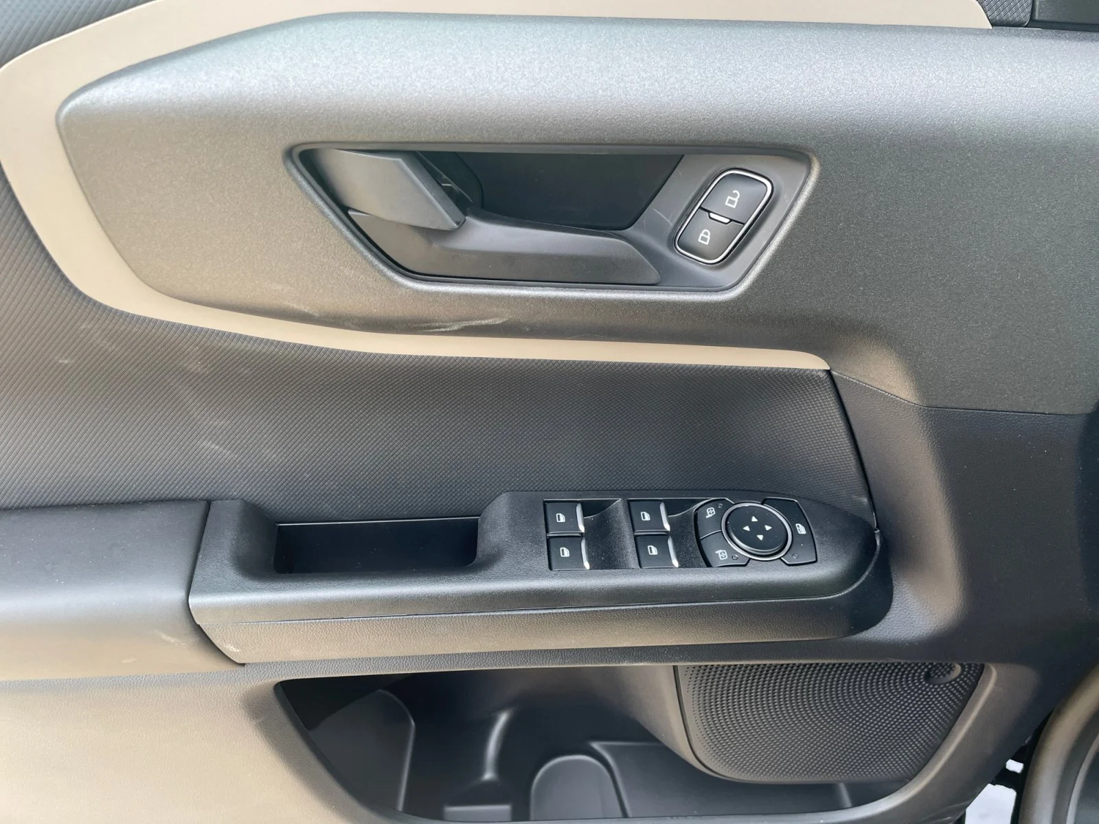 New 2026 Shadow Black Ford Big Bend image 16