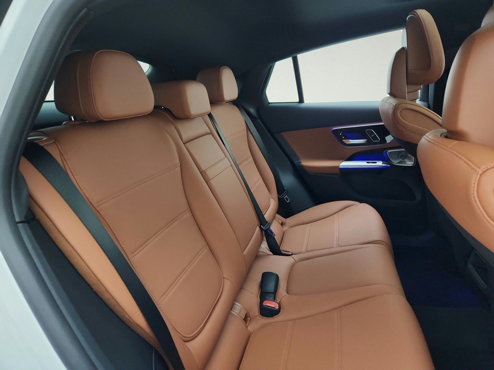 New 2027 Polar White Mercedes-Benz GLC 300 4MATIC® Coupe image 55
