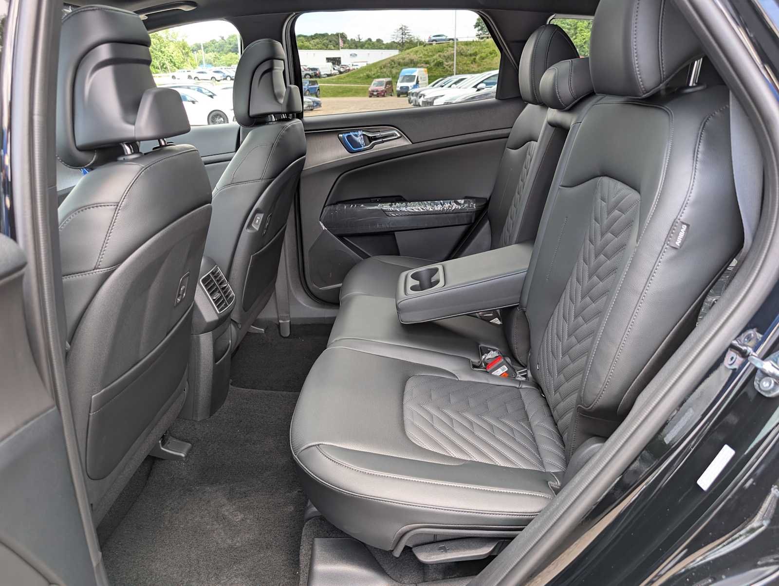 New 2026 Ebony Black Kia X-Line image 18