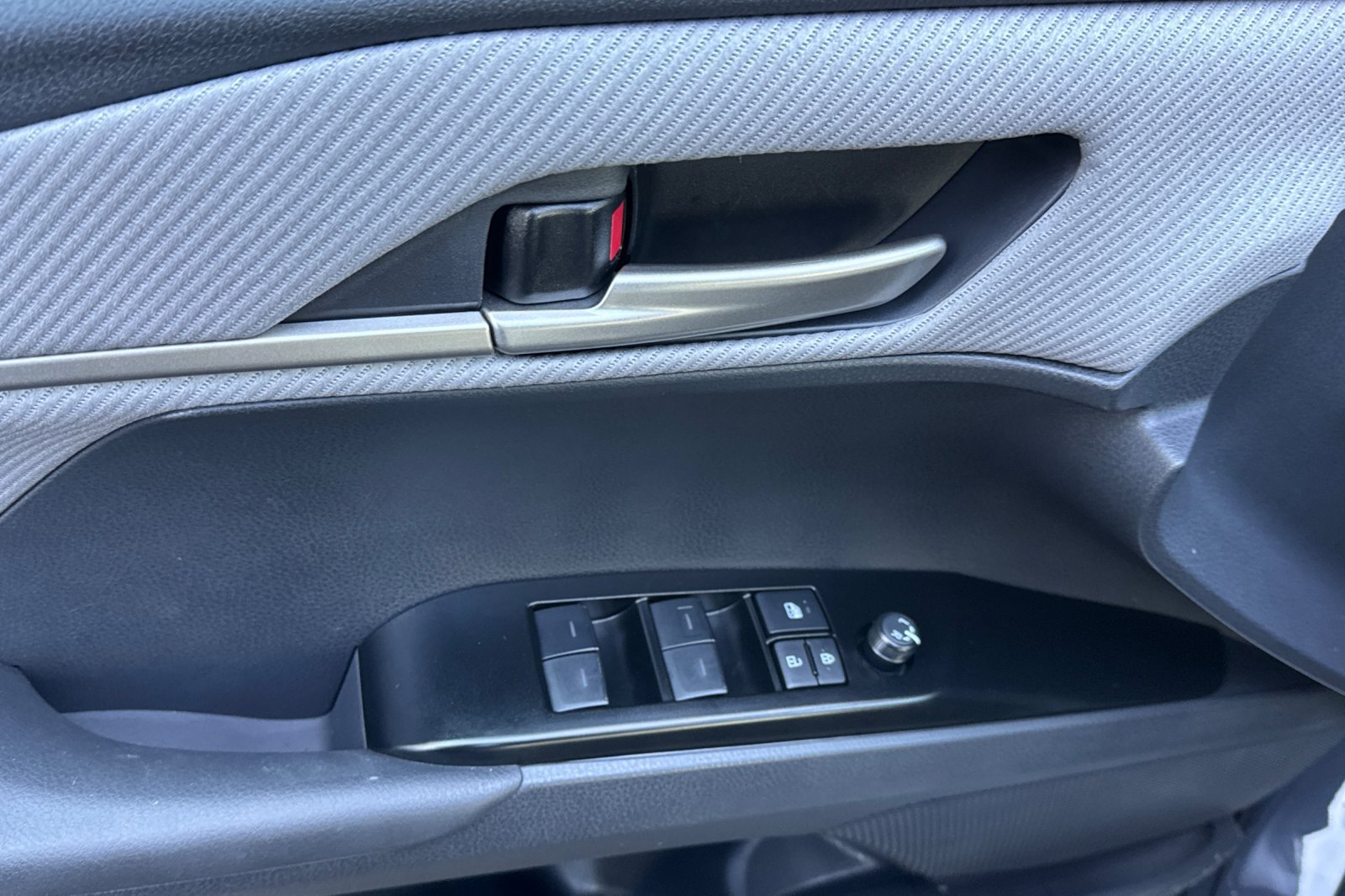 Certified Used 2026  Toyota SE image 14