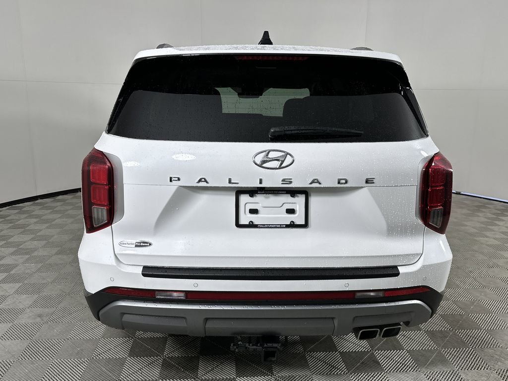Used 2025 Hyper White Hyundai SEL Premium image 7