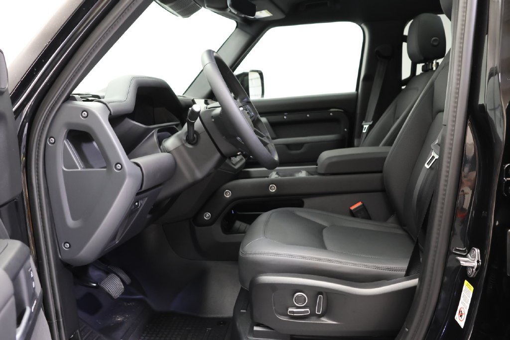 Certified Used 2026 Black Land Rover S image 30