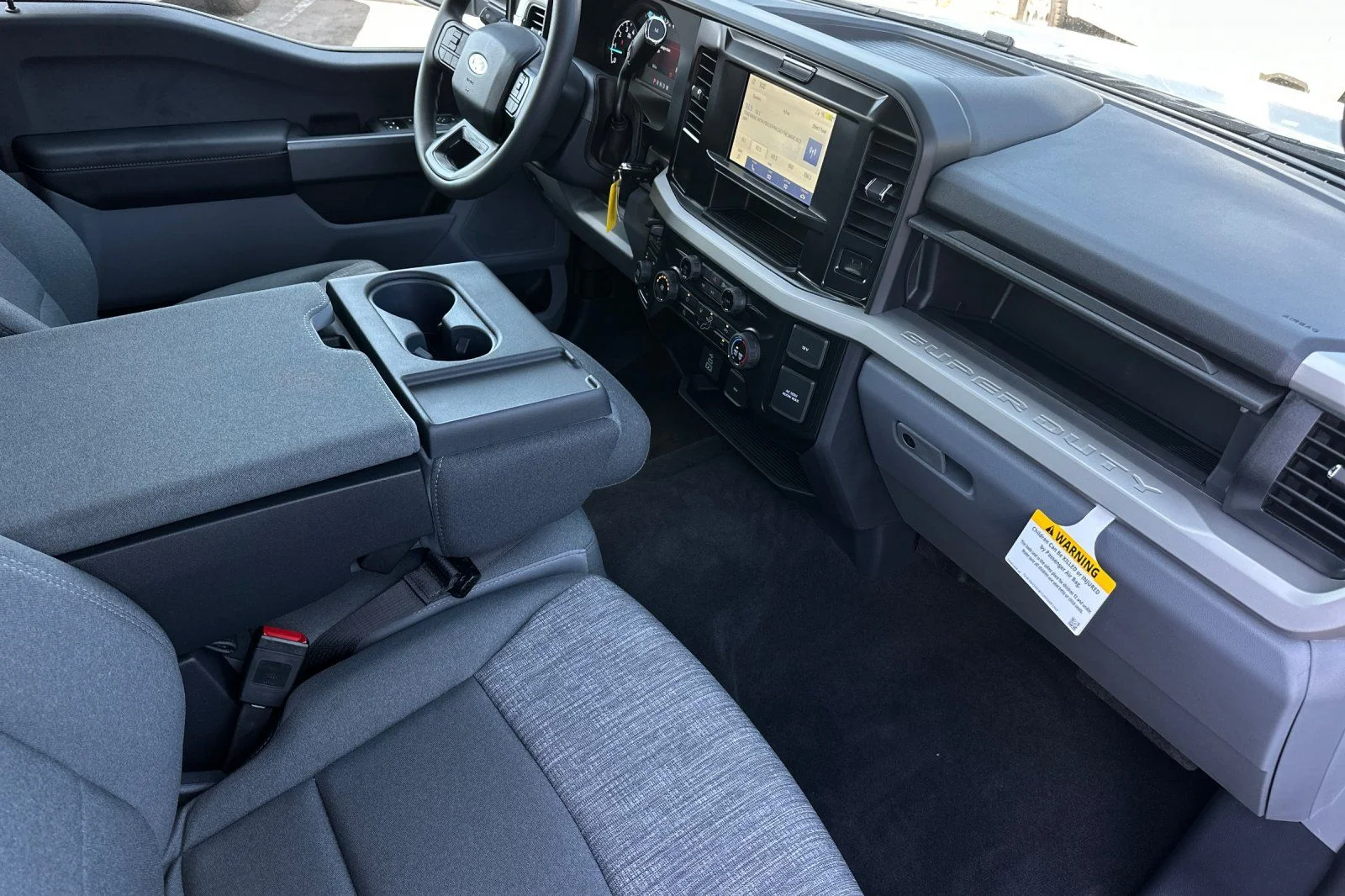 New 2026 Oxford White Ford F-250® XLT image 14