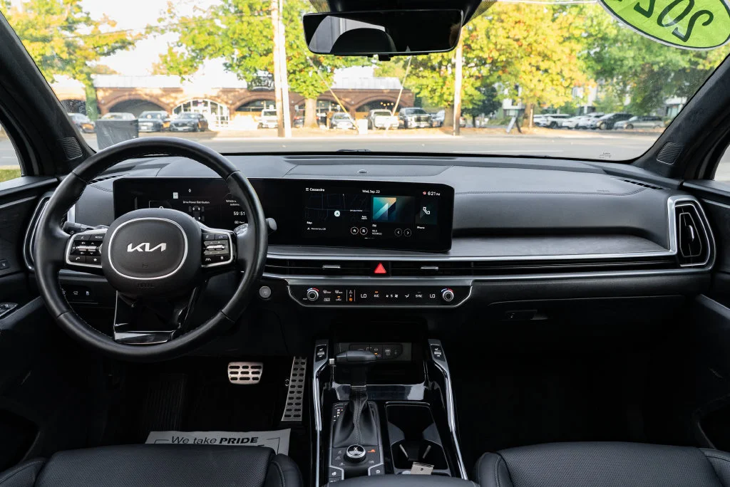 Used 2024 Gray Kia X-Pro SX Prestige image 9