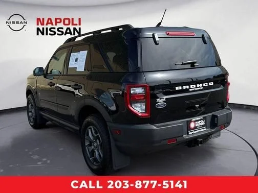 Used 2022 Black Ford Badlands image 5