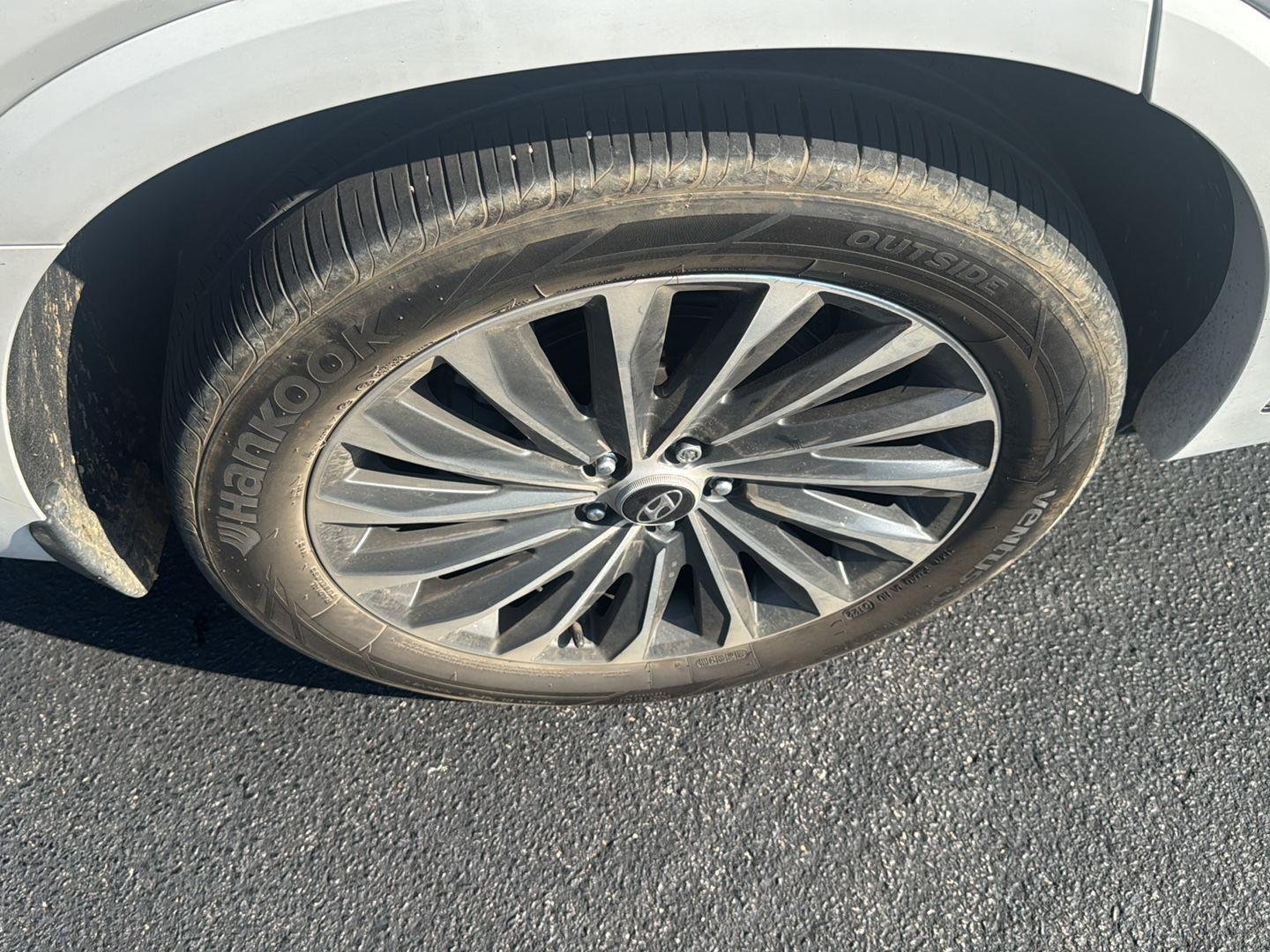 Certified Used 2023 Hyper White Hyundai Calligraphy image 8