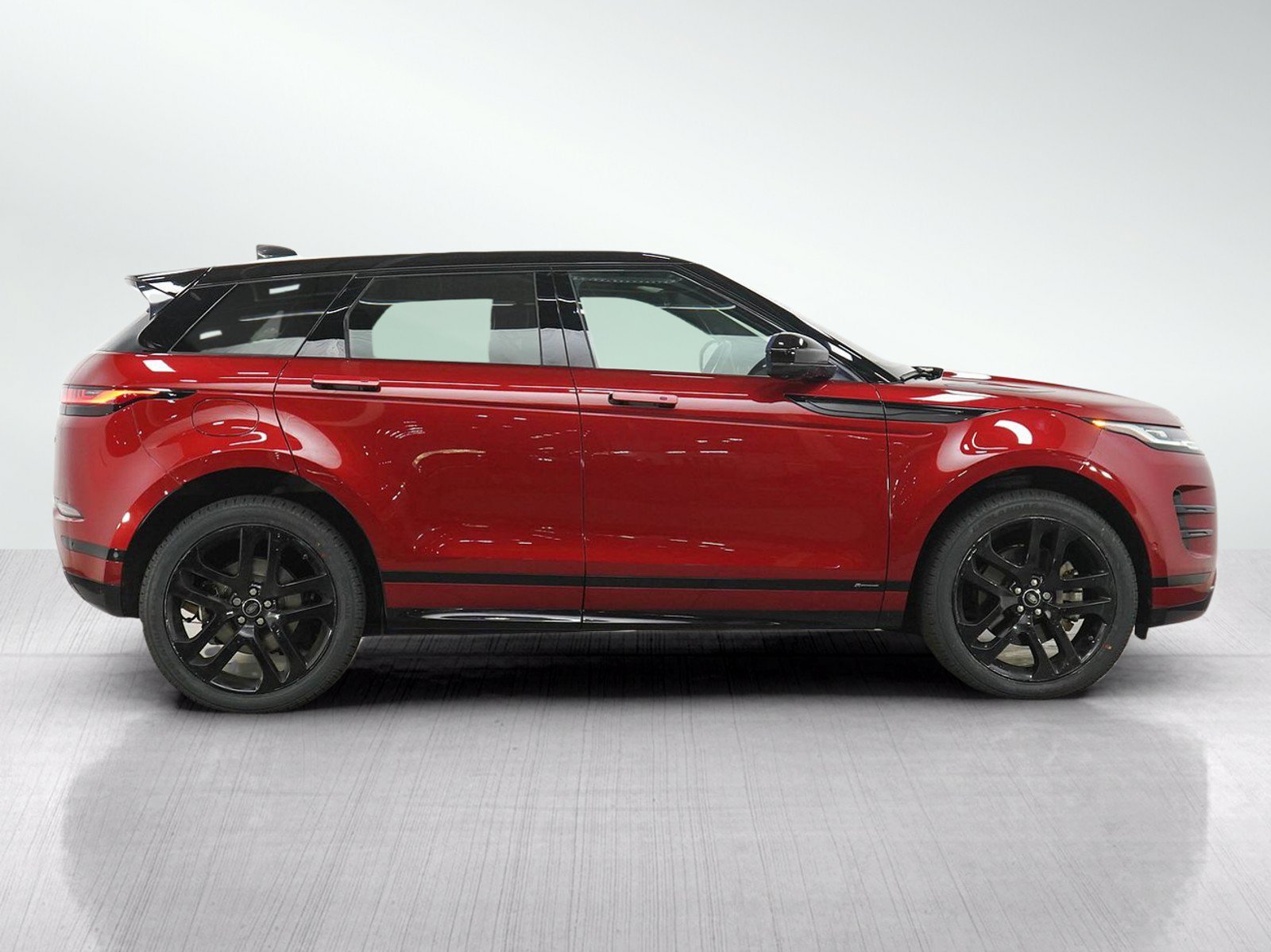 Used 2020 Firenze Red Metallic Land Rover R-Dynamic SE image 6