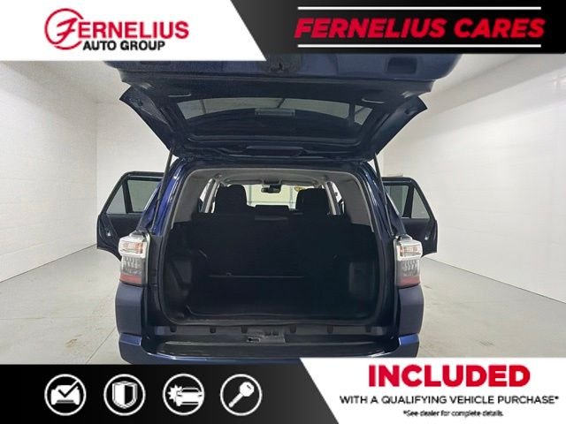 Used 2021 Blue Toyota SR5 image 20